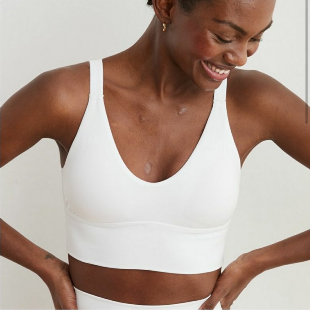 Aerie real me twist back bra